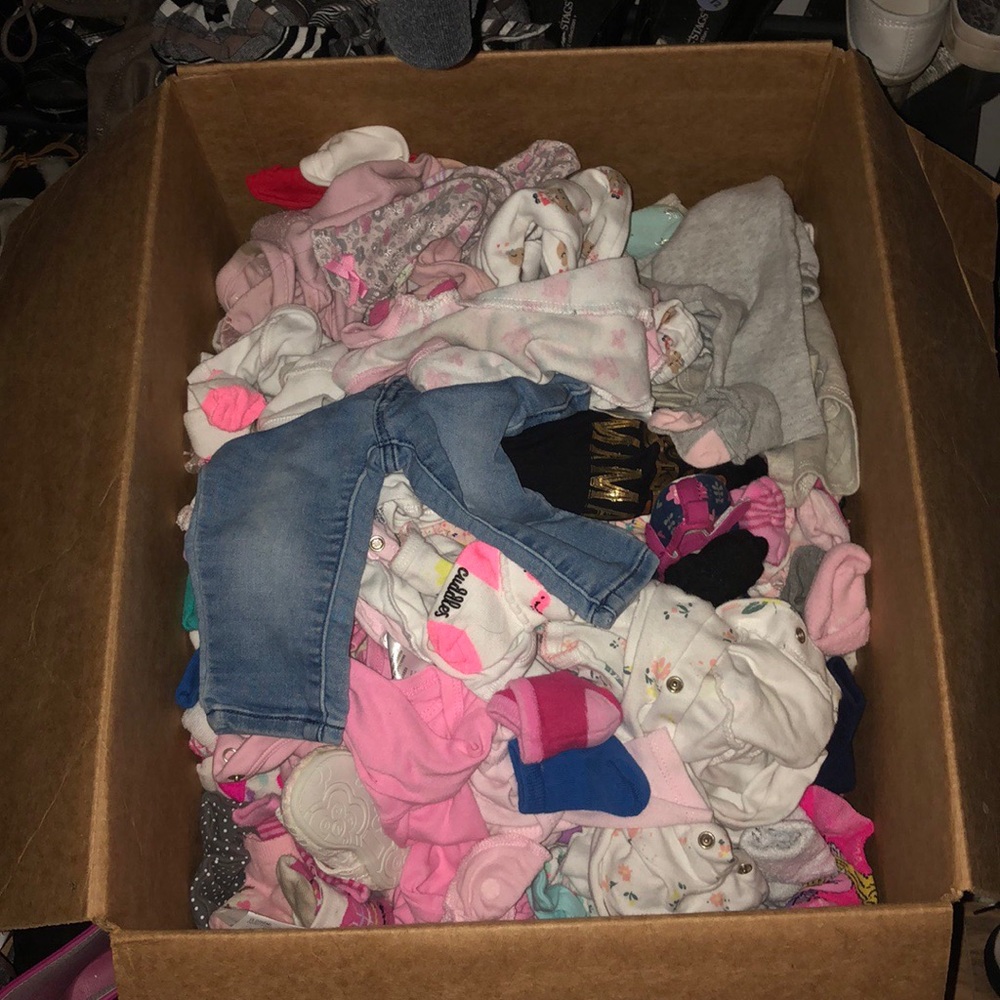 Baby girl clothes lot